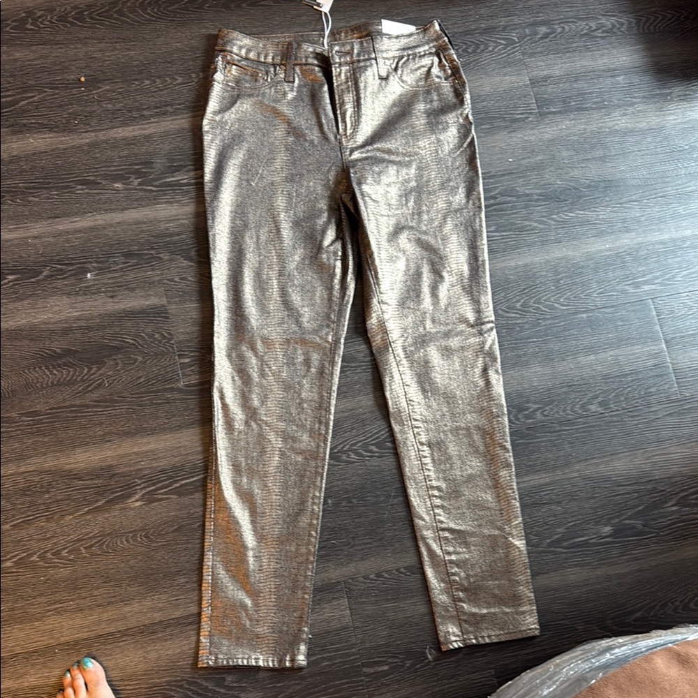 Chico's NWT So Slimming Girlfriend Slim Leg US Size 8 Tall